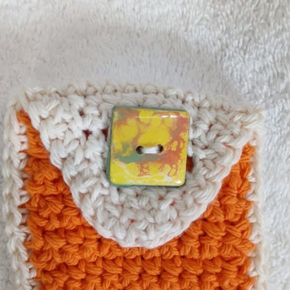 Hand Crafted Crochet Eye Glass Case Orange Hand Painted Resin Button Essential - Picture 3 of 5